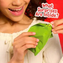 Il Grinch – Capsula Sorpresa Gigante con Giochi e Gadget - action figures ed accessori
